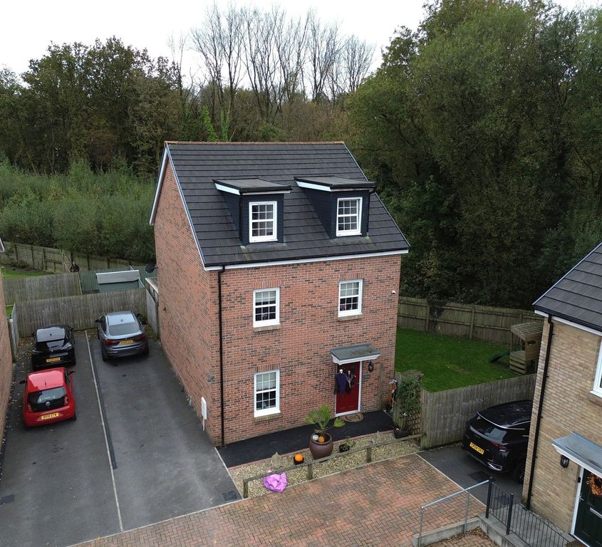 Property photo 1 of 26