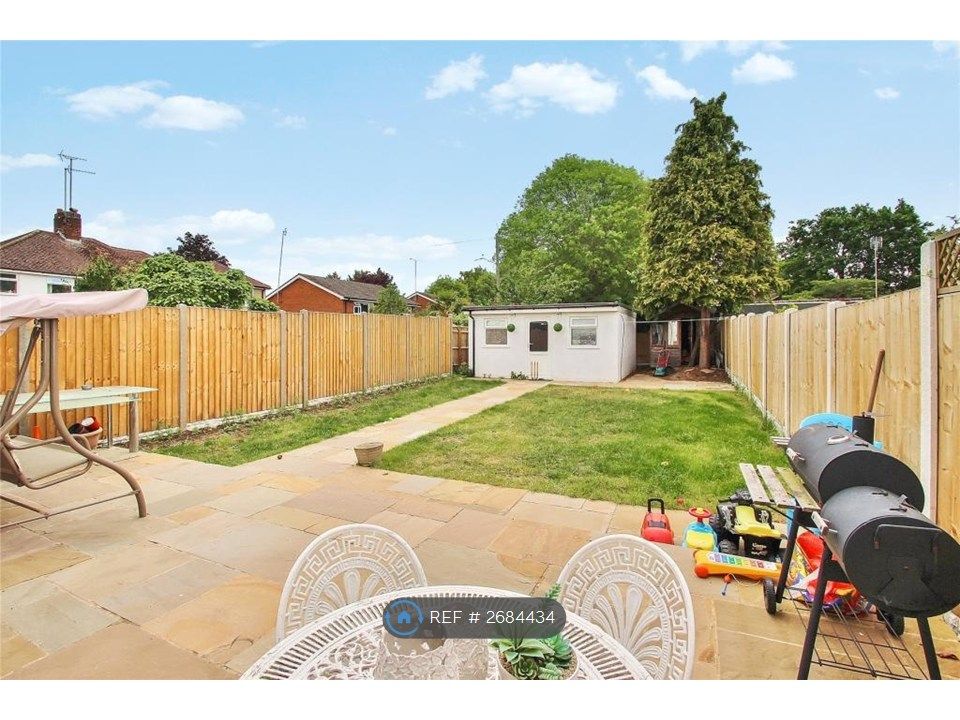 Property photo 3 of 15