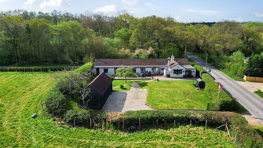 Property photo 1 of 34