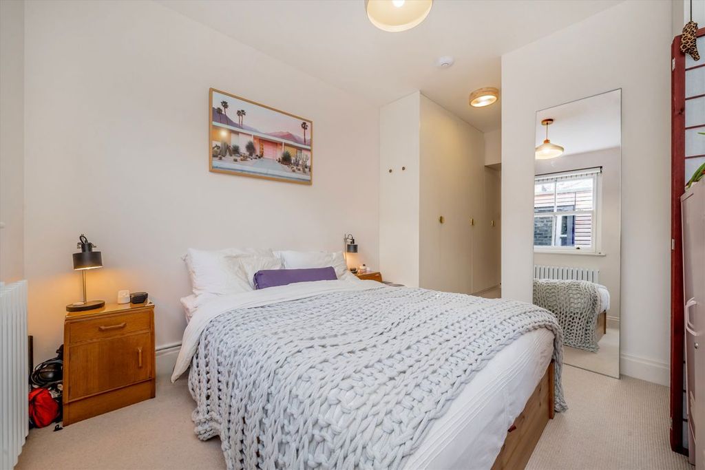 Property photo 2 of 4