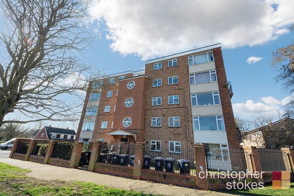 Property photo 1 of 16 4831460