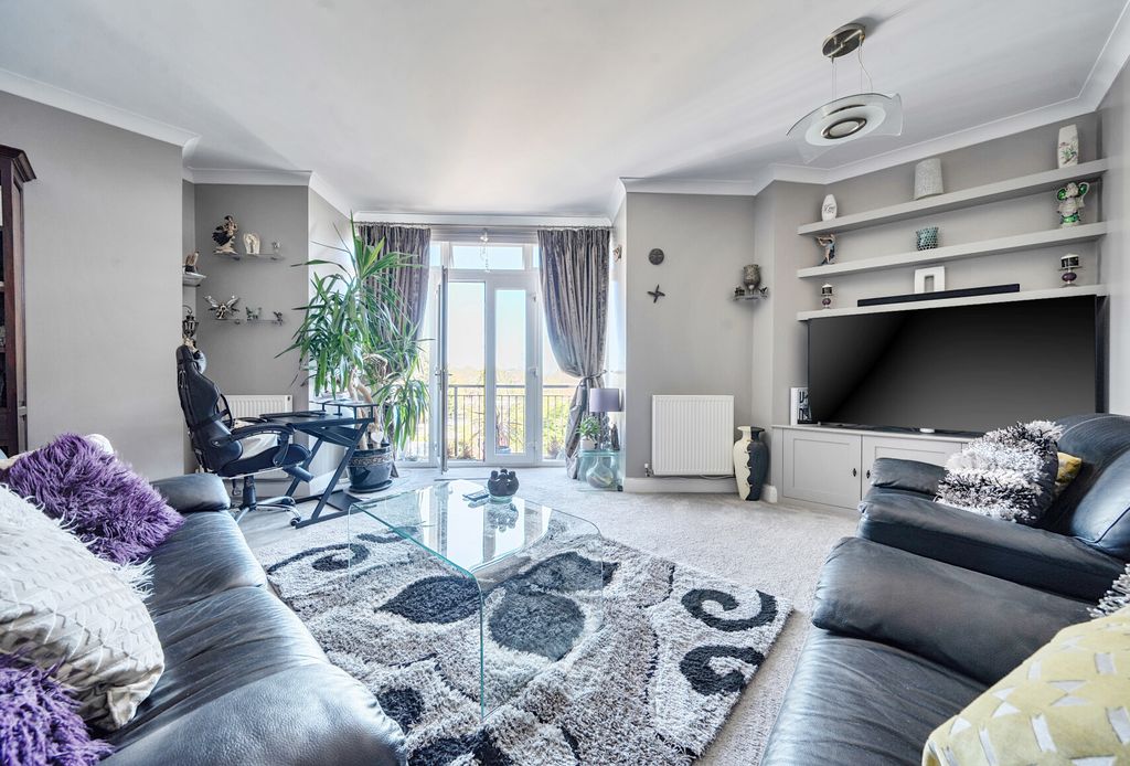 Property photo 1 of 21 1430678-7-69d50A9...