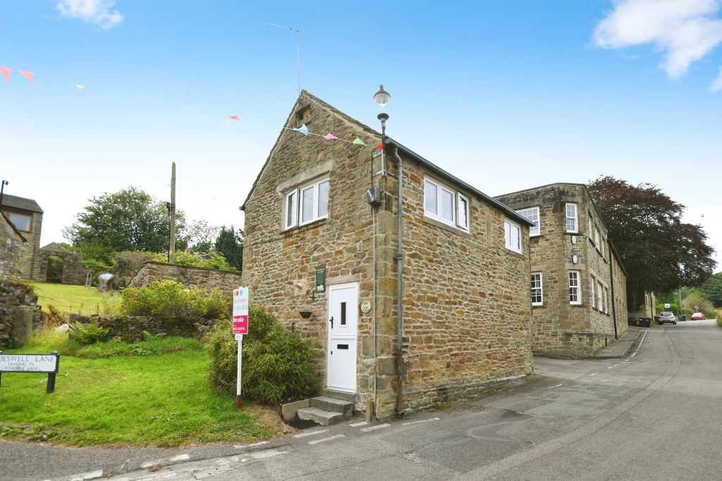 Property photo 1 of 12