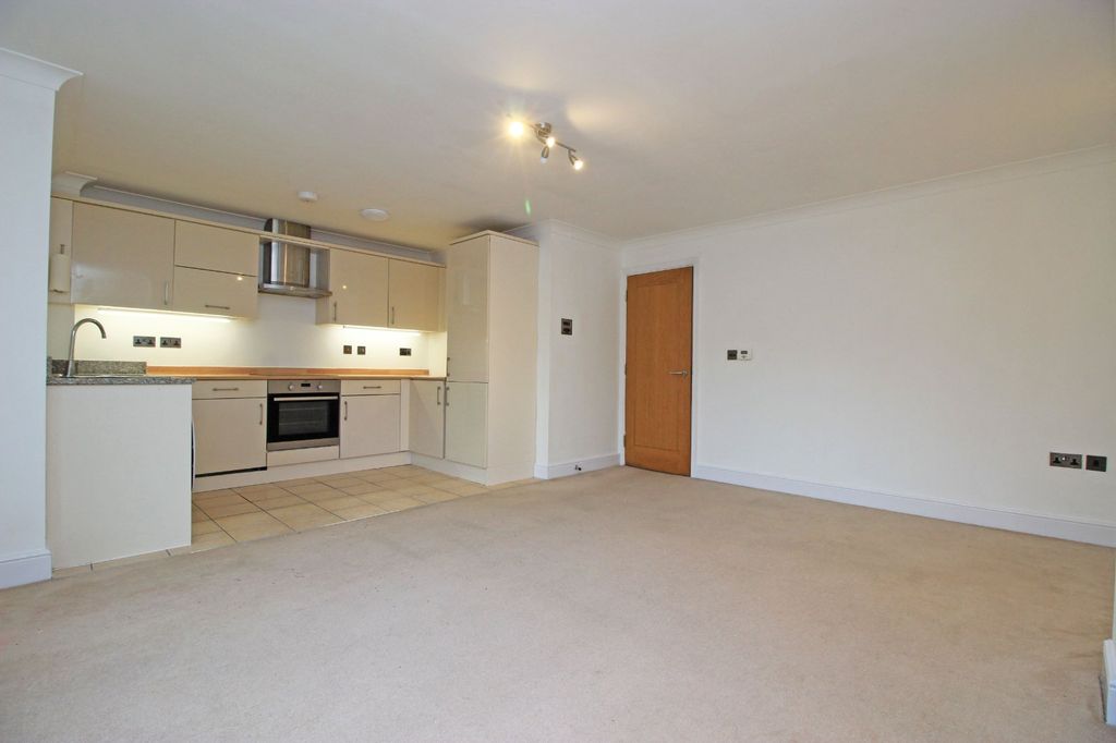 Property photo 3 of 14 Picture No. 34