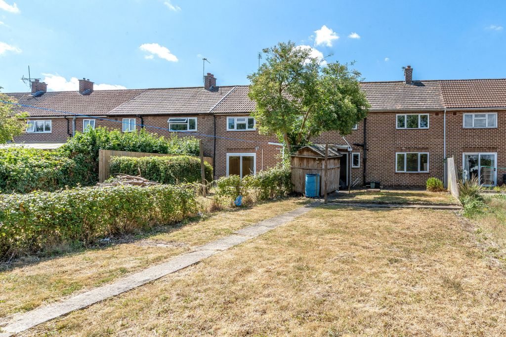 Property photo 3 of 18 Photo 17