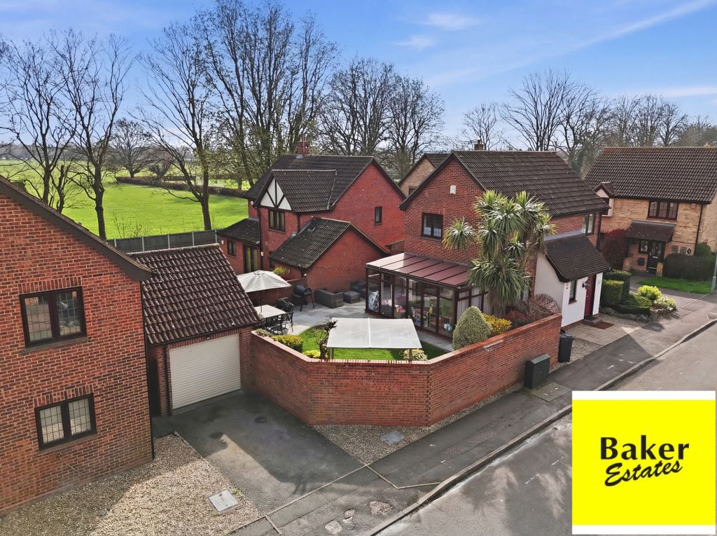 Property photo 2 of 25