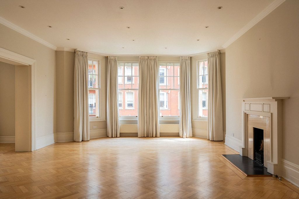 Property photo 1 of 14 Reception Room