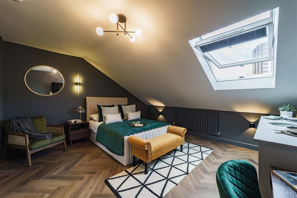 Property photo 1 of 22 063-A7R03587-Hdr.Jpg