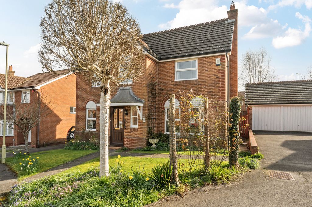 Property photo 1 of 16