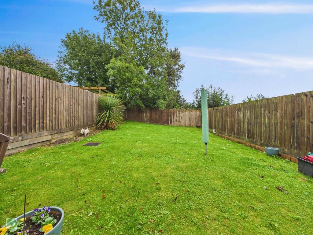 Property photo 3 of 14