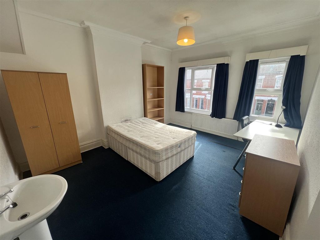 Property photo 1 of 11 Img_1932 (1).Jpg