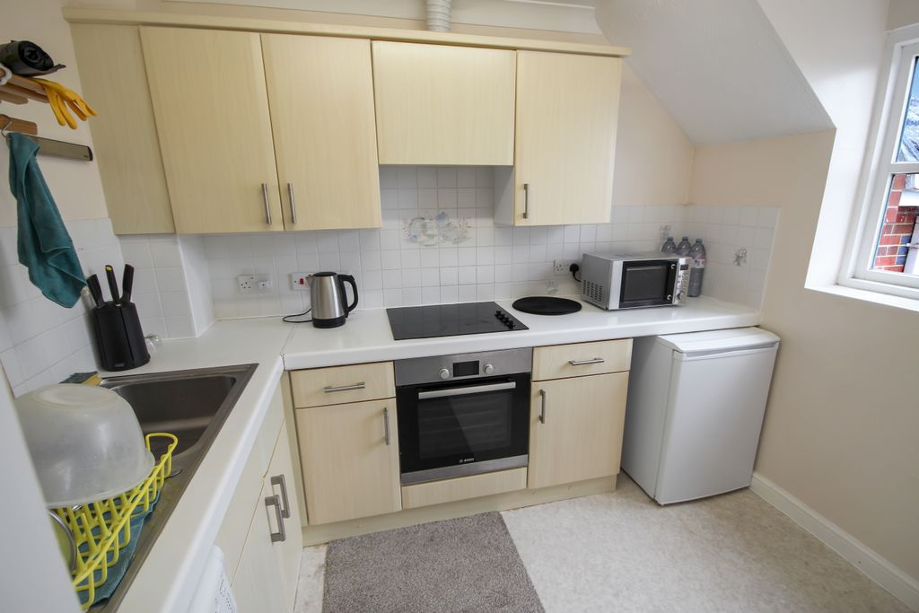 Property photo 3 of 9 Img_8886