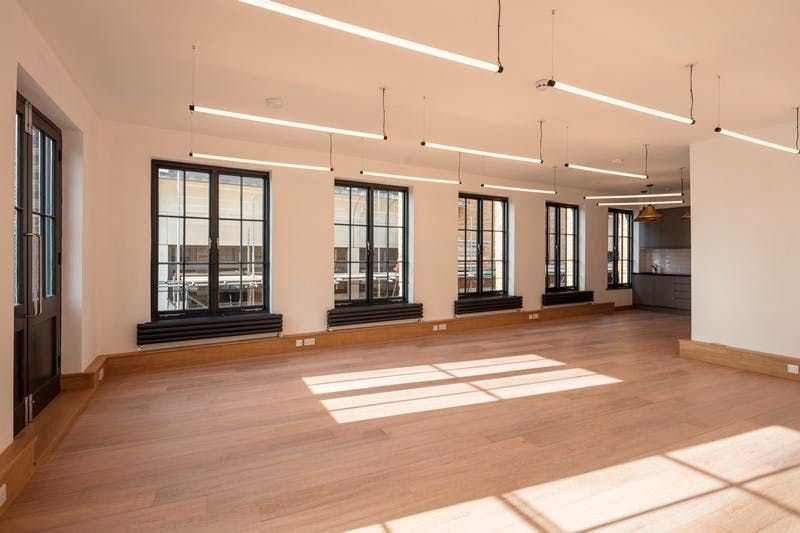 Property photo 3 of 43 MC17959627Hr.Jpg