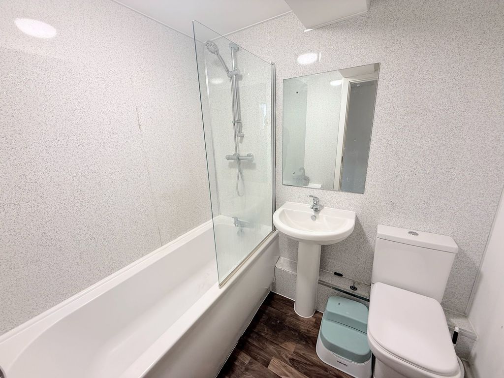 Additional image 14 of 2 bed flat for saleWheatley Court, Halifax HX2