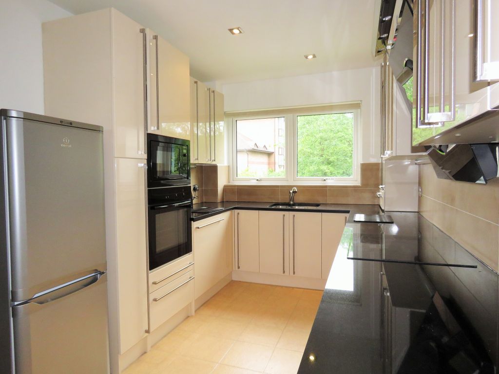 Property photo 2 of 13 Photo 08