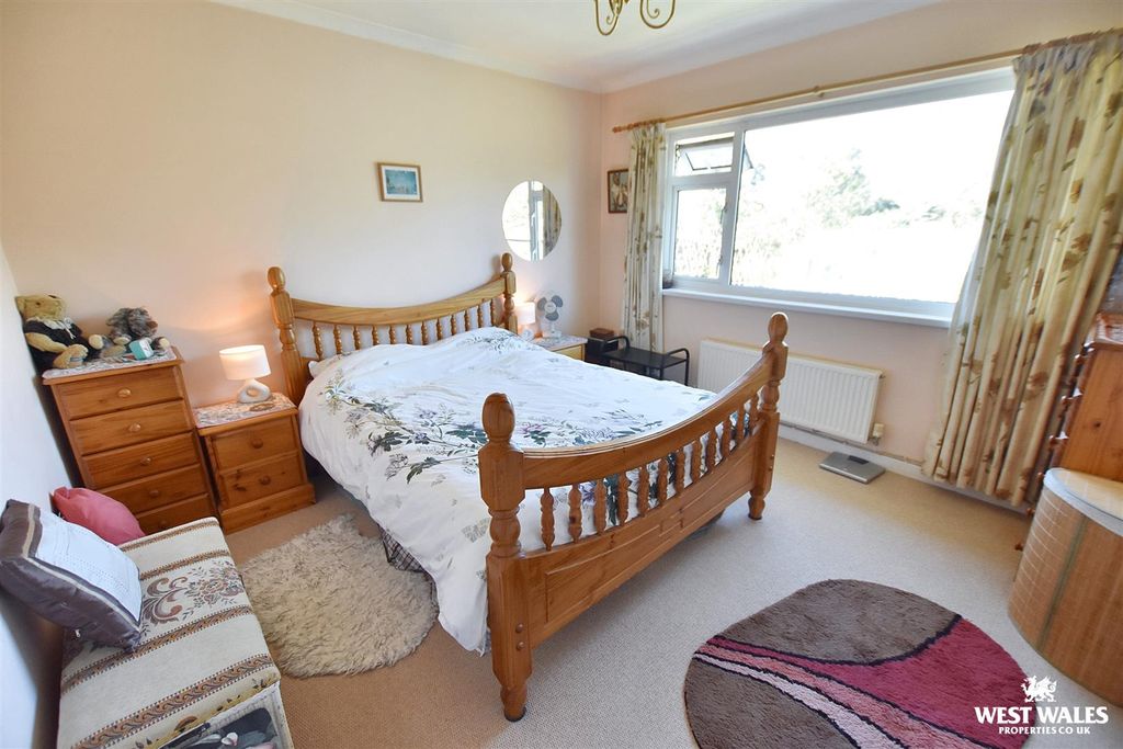 Property photo 3 of 22 6 (67).Jpg