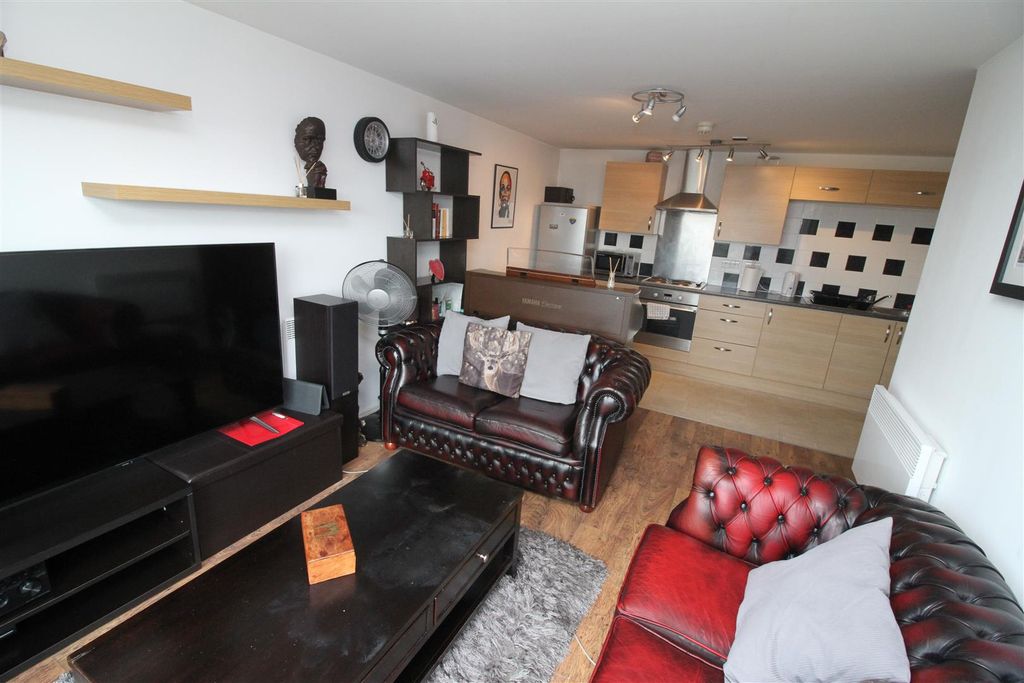 Property photo 2 of 8 Img_3343[1].Jpg