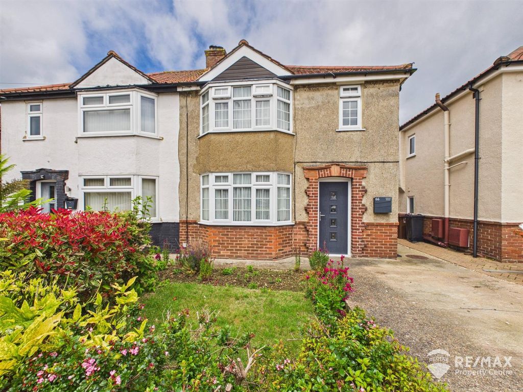 Property photo 1 of 31 Frontage.Jpg