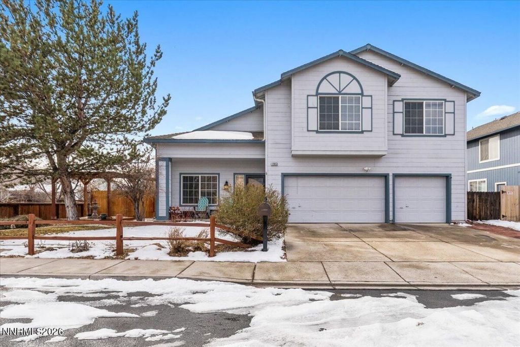 Property photo 1 of 30