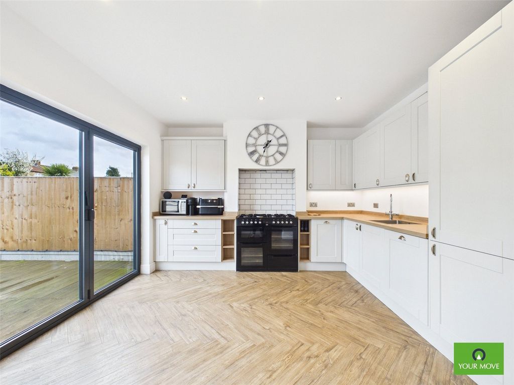 Property photo 1 of 14 Kitchen