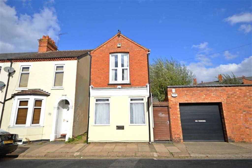 Property photo 1 of 7 Front