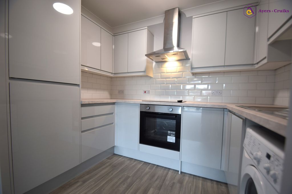 Property photo 1 of 5 1 Bedroom Flat For Rent