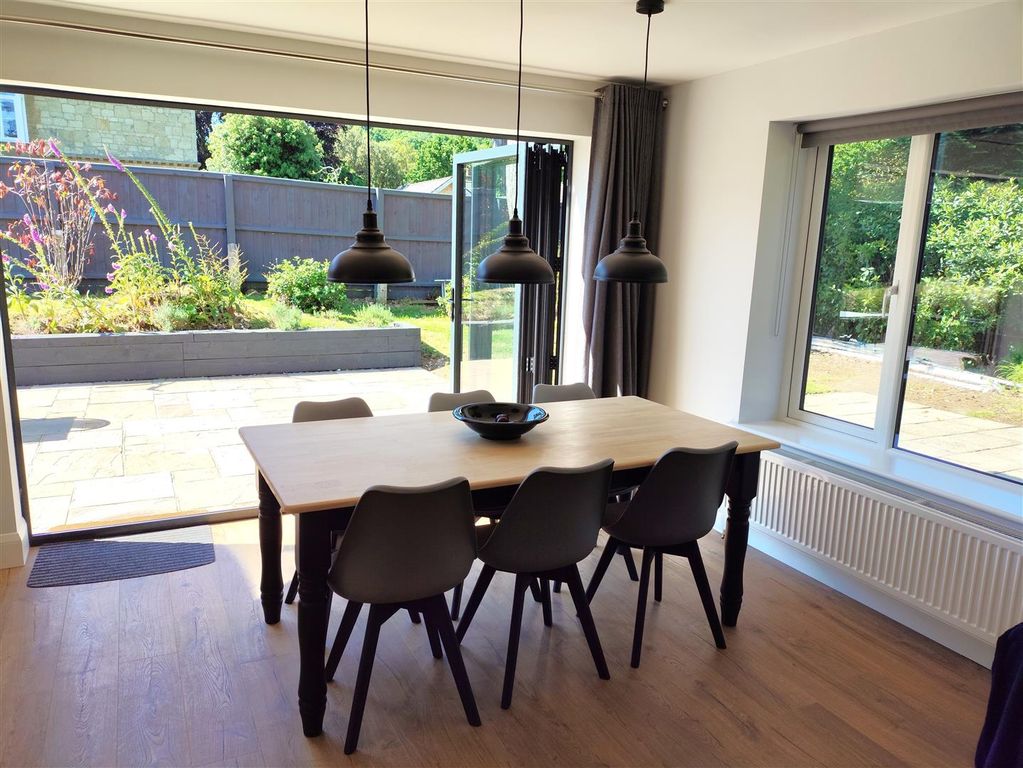 Property photo 2 of 17 Diner2.Jpg