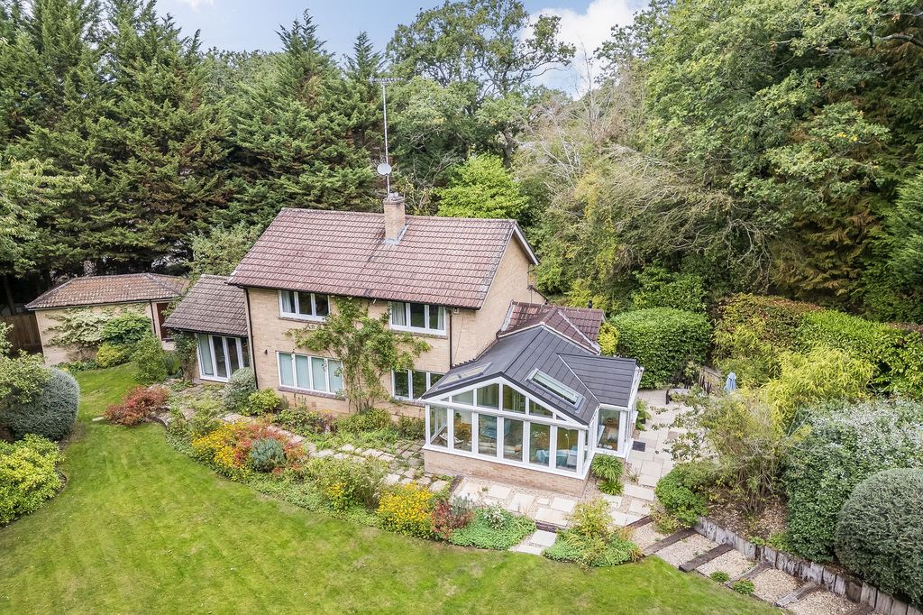 Property photo 1 of 23