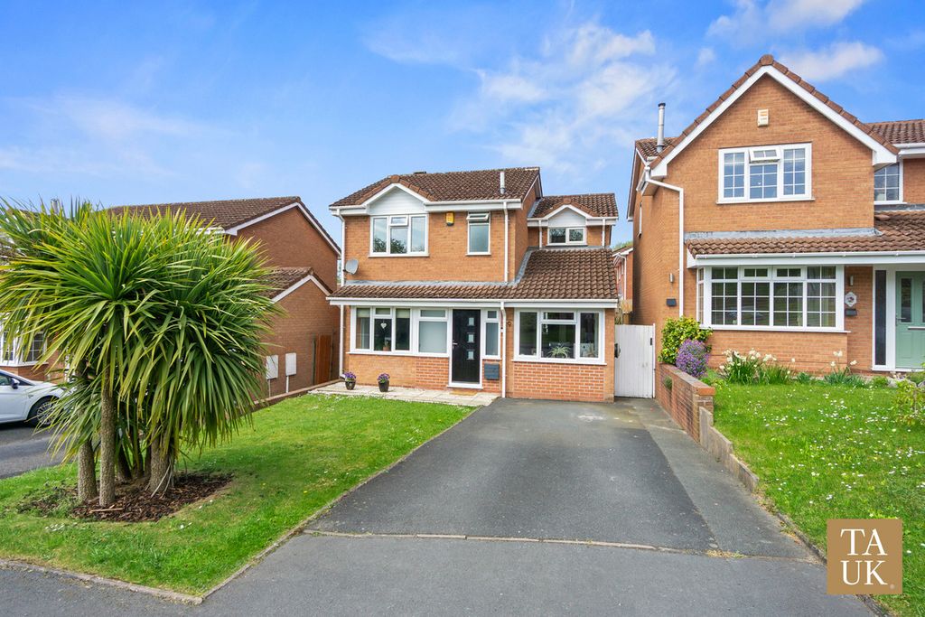 Property photo 1 of 19