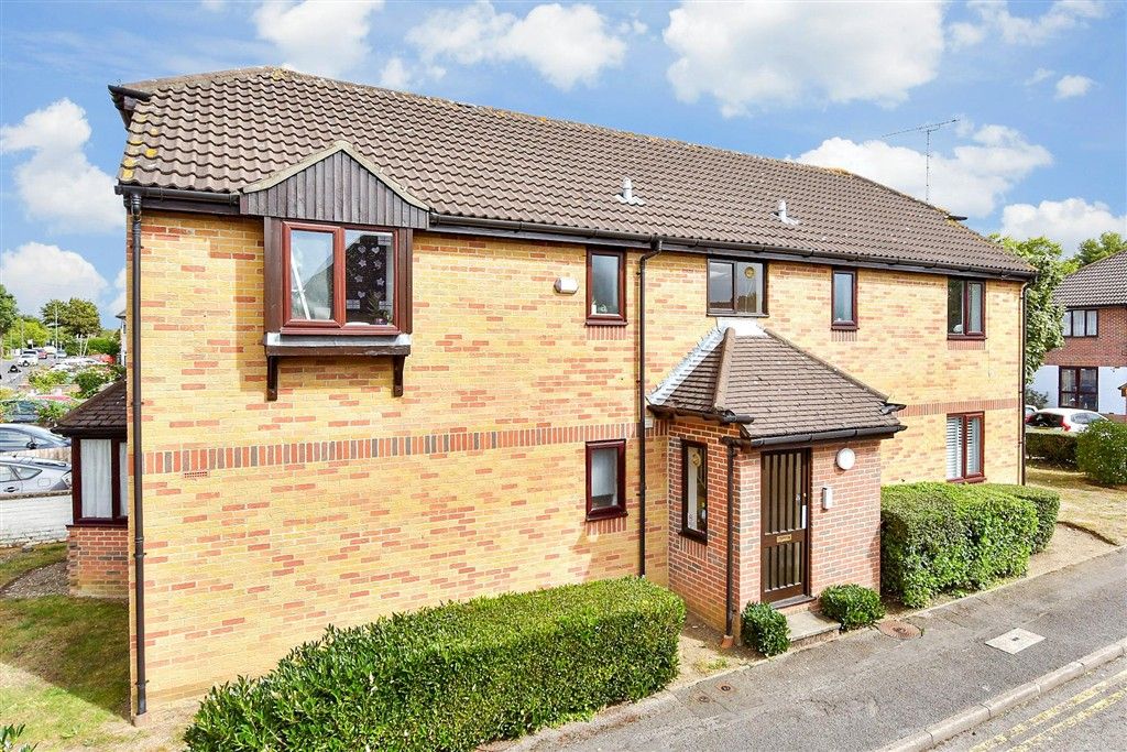 Property photo 3 of 9 External (Web)