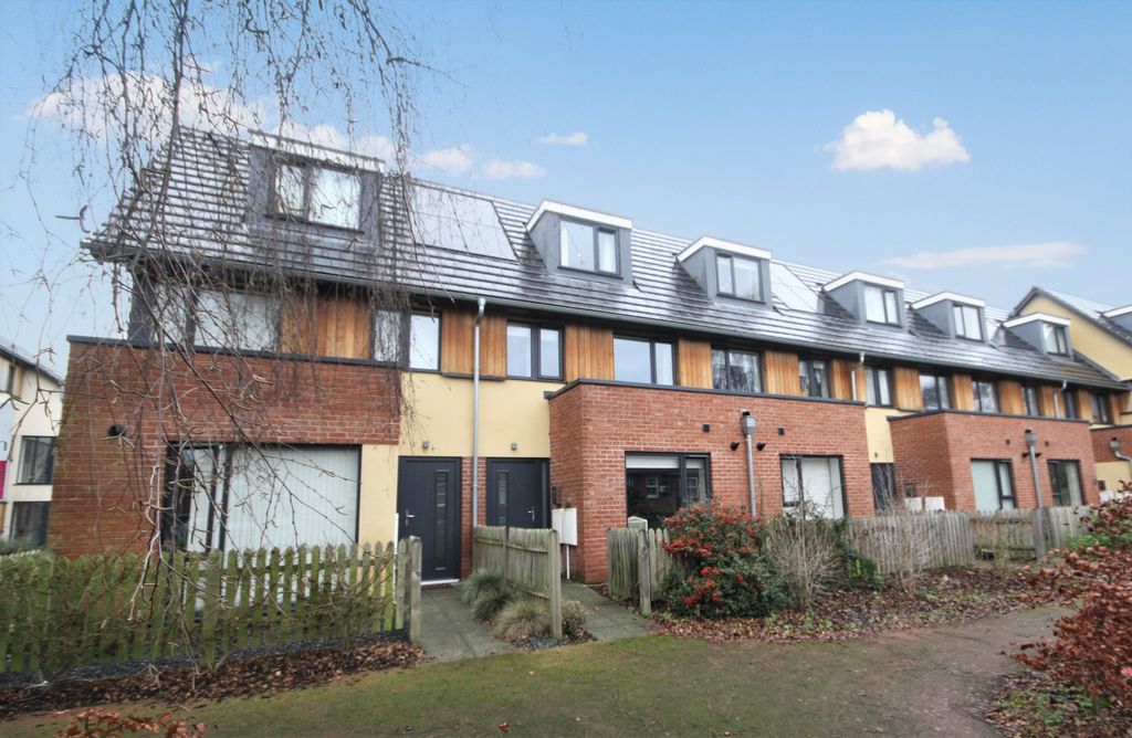 Property photo 1 of 11 Img_5118