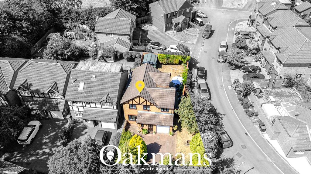 Property photo 2 of 25 Picture No. 04