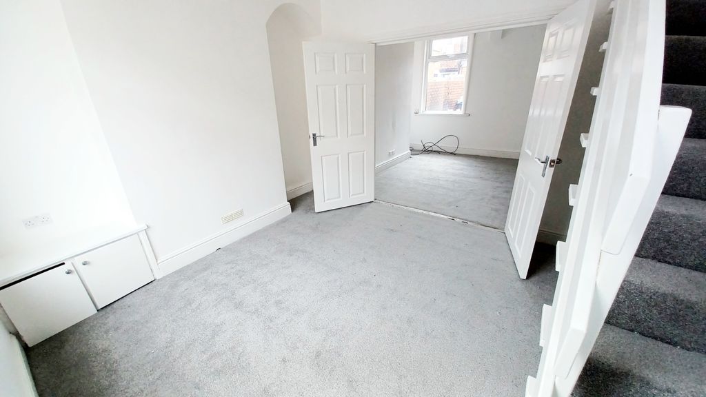 Property photo 2 of 7 20230816_122511