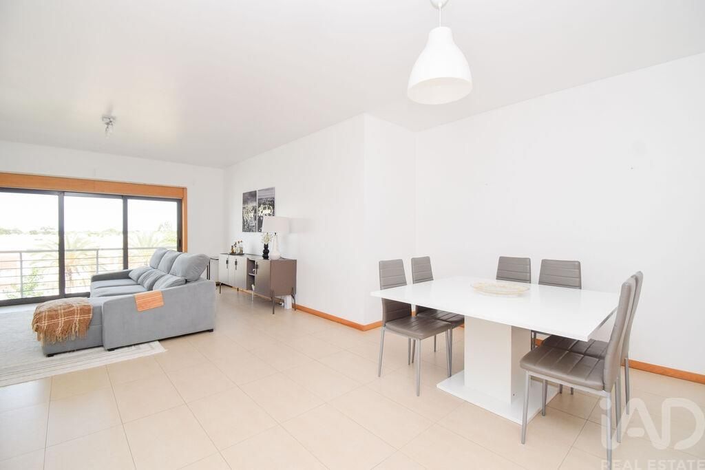 Property photo 2 of 30