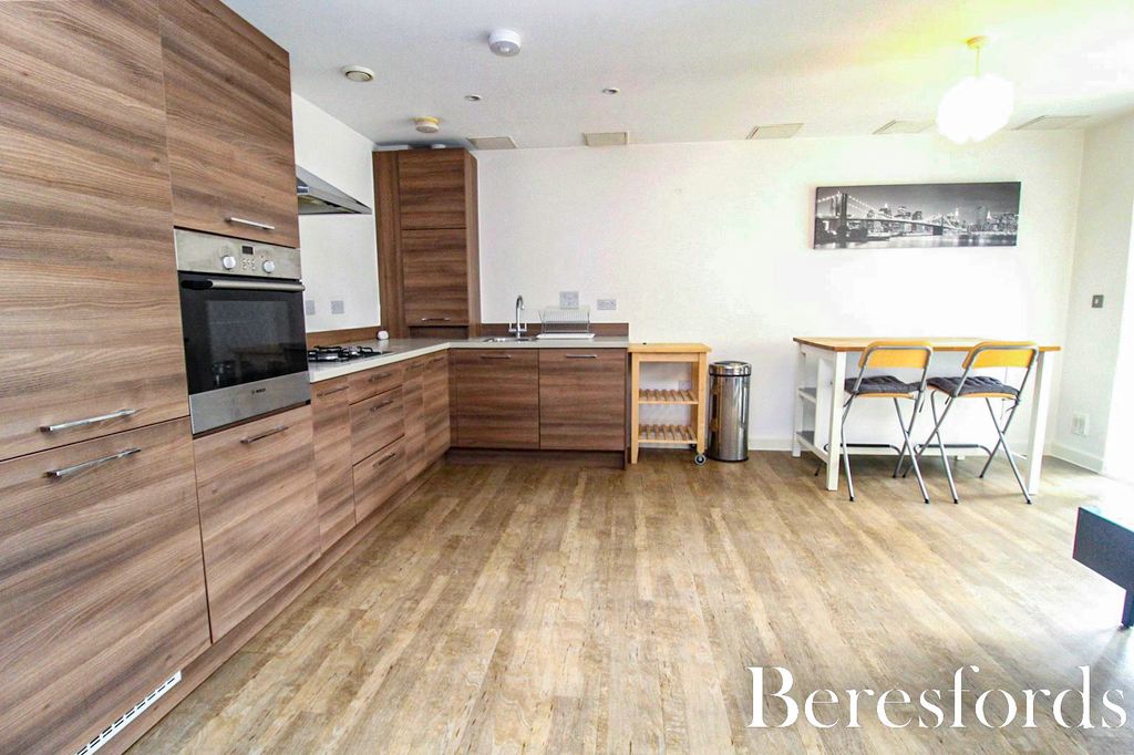 Property photo 2 of 11 Picture No. 01