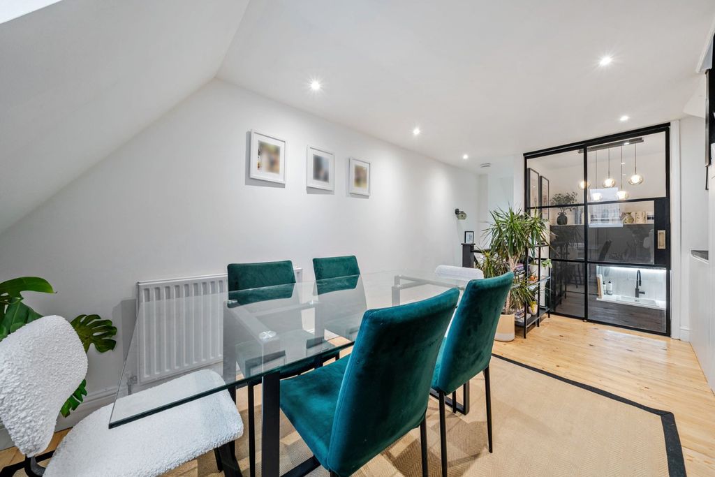 Property photo 1 of 15 Picture No. 03