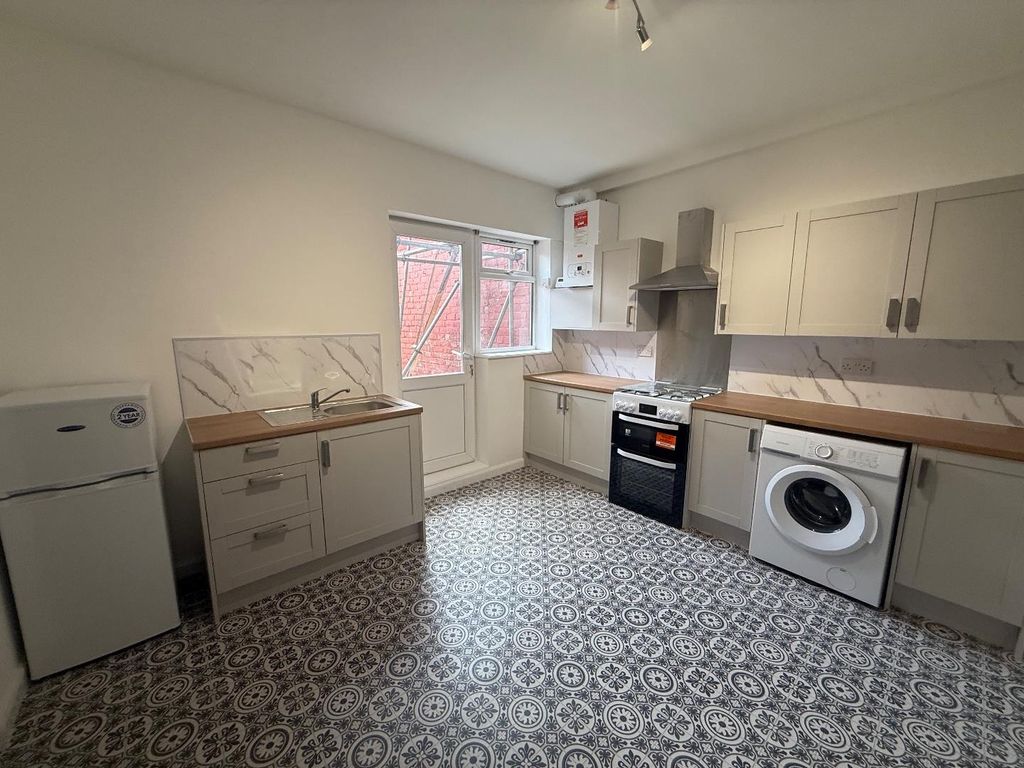 Property photo 1 of 9 Tempimagehhzkdo.Jpg