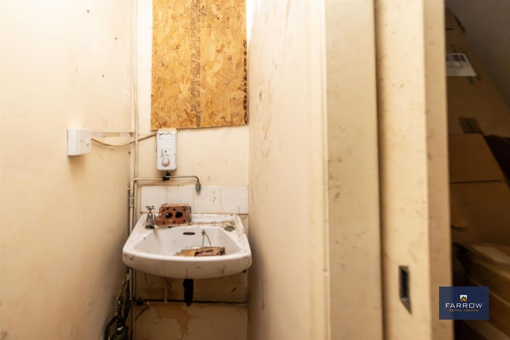 Additional image 26 of 2 bed terraced house for saleHainton Avenue, Grimsby DN32