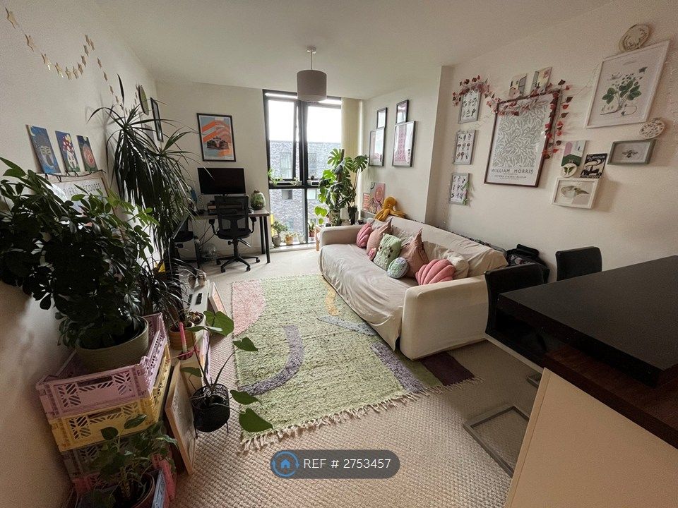 Property photo 2 of 7