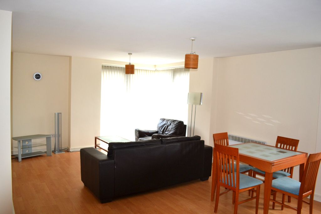 Property photo 3 of 5