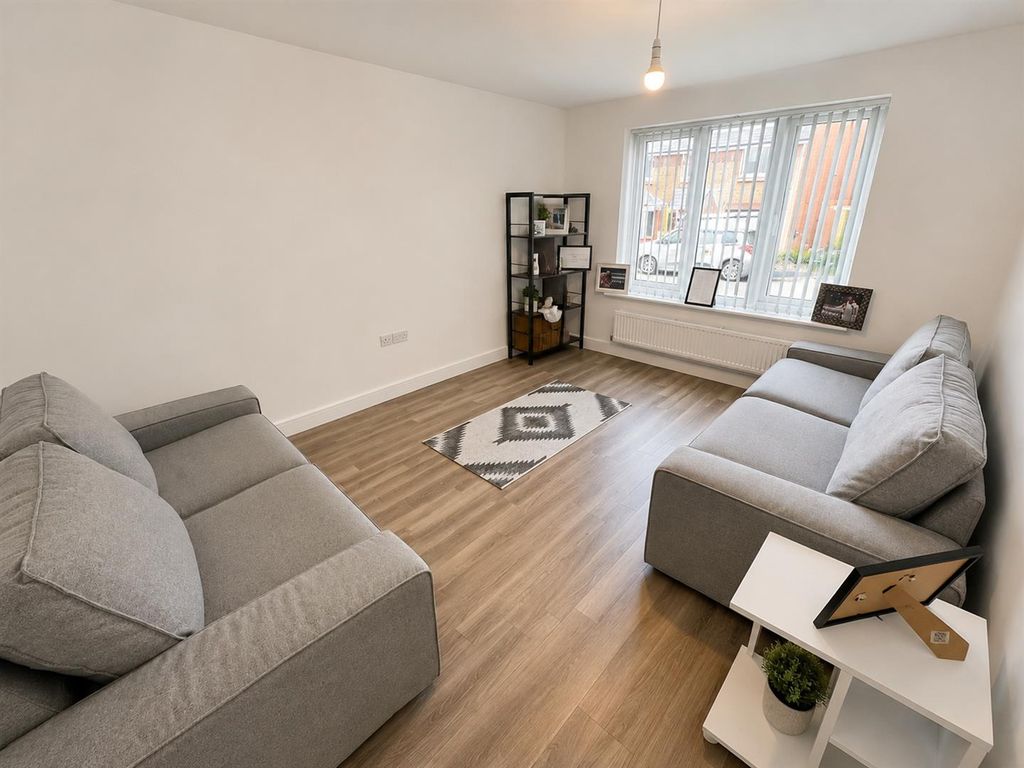 Property photo 3 of 12 Tidied_Living_Room.Jpg
