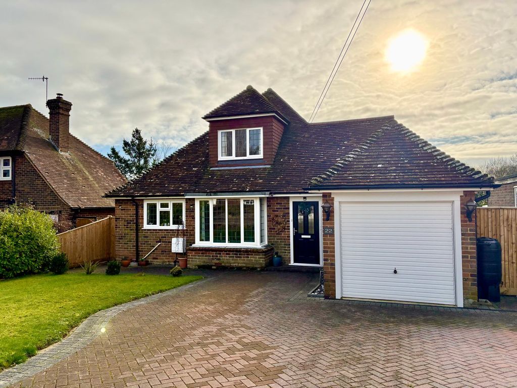 Property photo 1 of 28