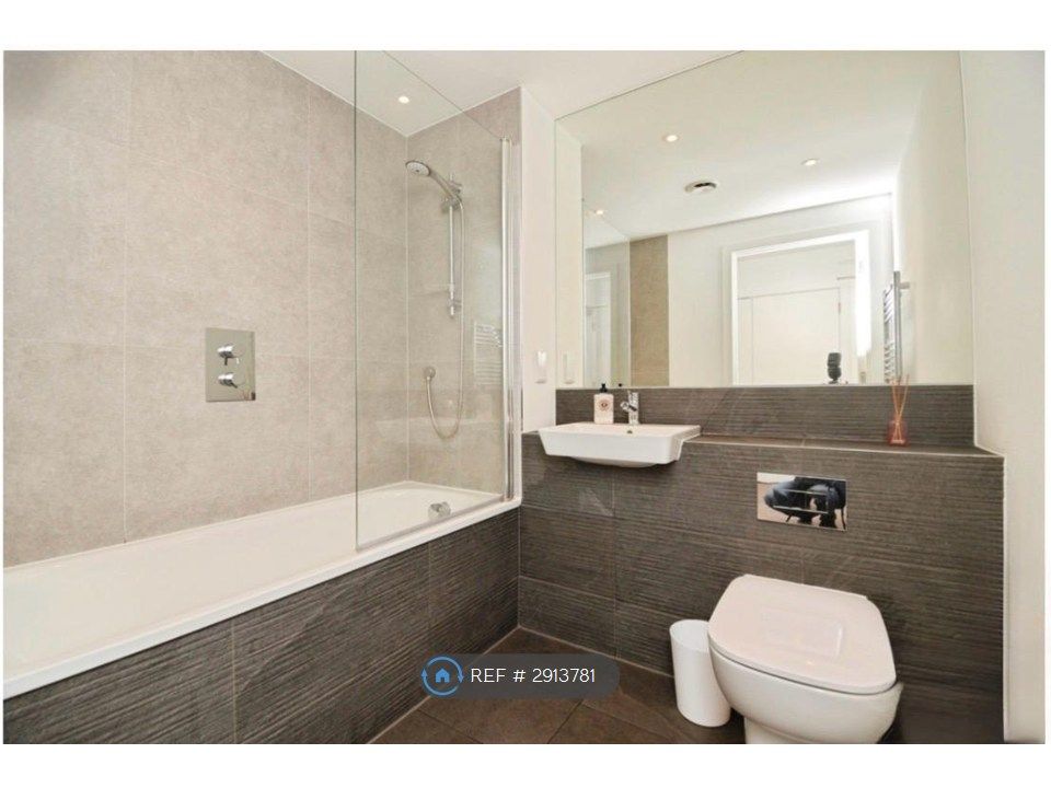 Property photo 3 of 8
