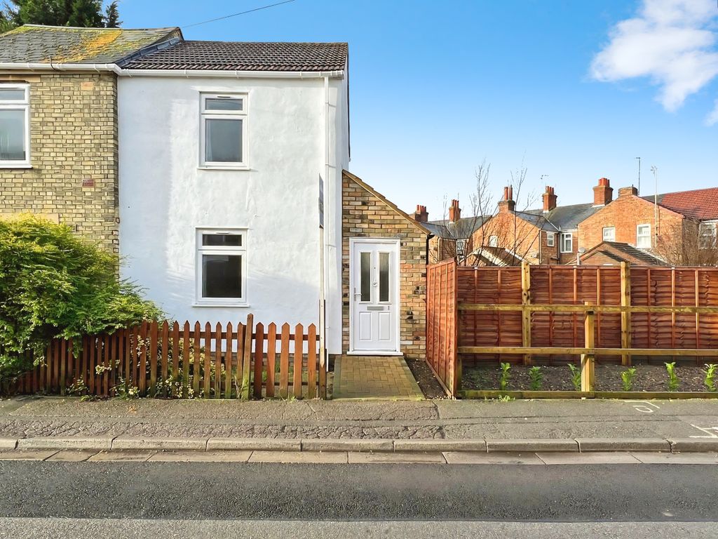 Property photo 1 of 16