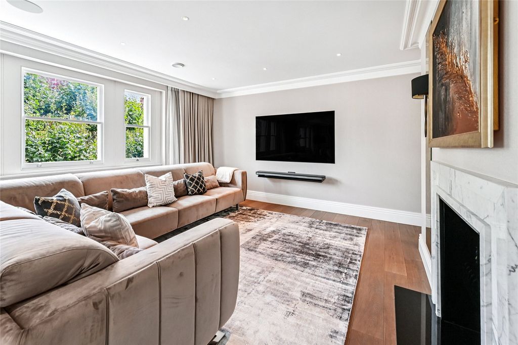 Property photo 3 of 17 Picture No. 07