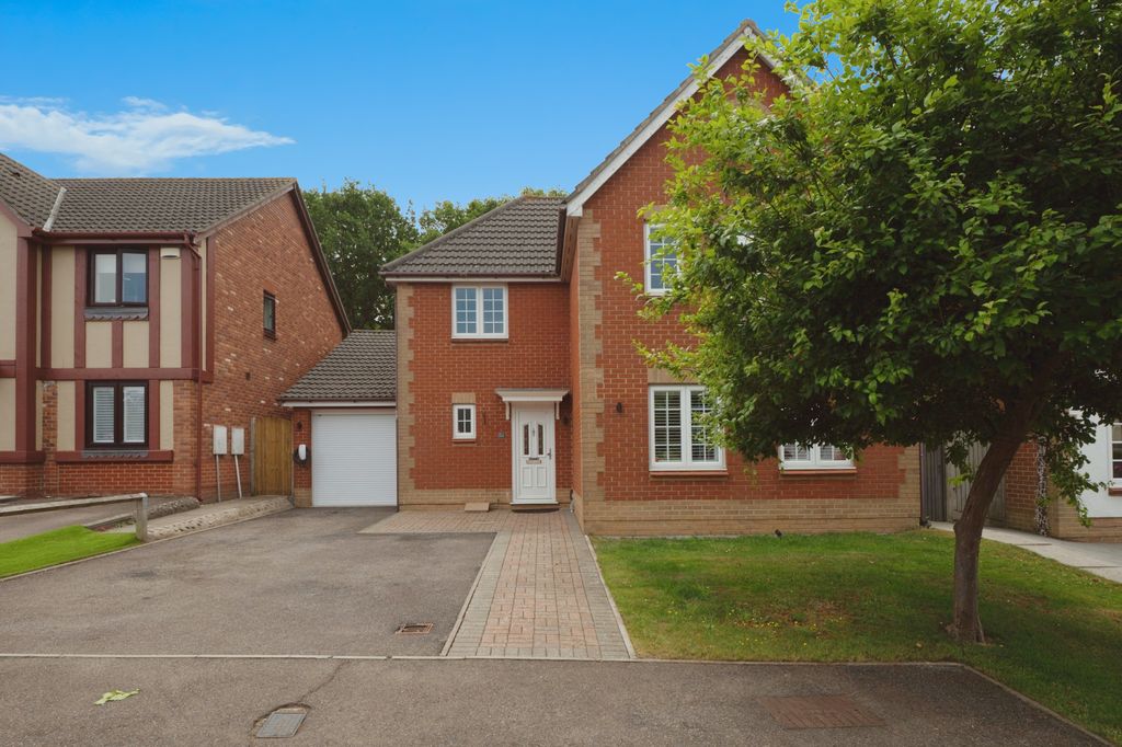Property photo 1 of 21