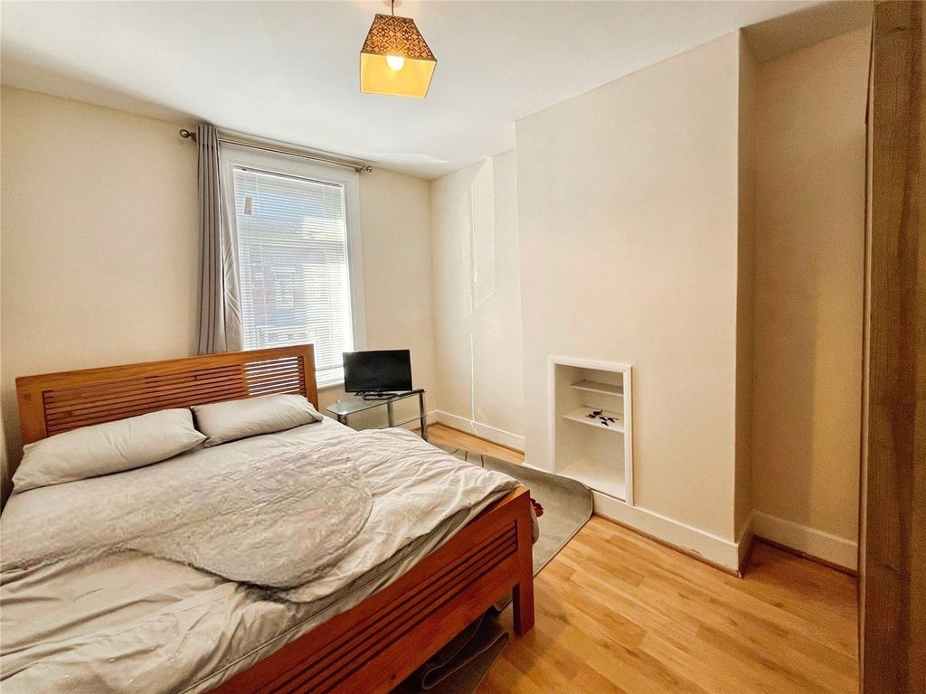 Property photo 2 of 5 Picture No. 04