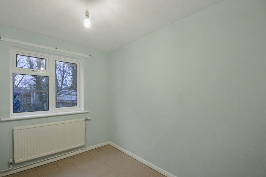 Property photo 2 of 12 56 Cranfield Way, Buckden, St. Neots, Cambridgeshire, Pe19 5Tj