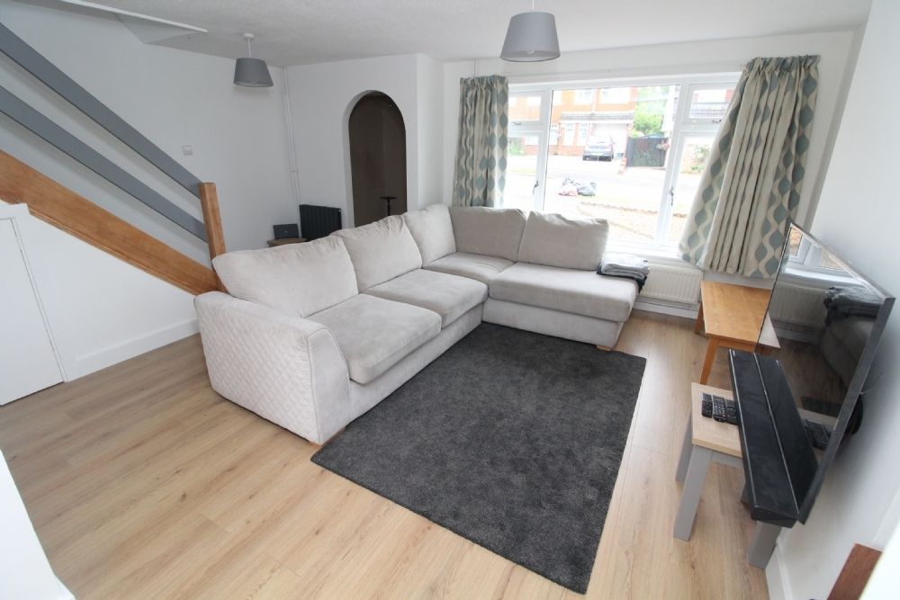 Property photo 2 of 14