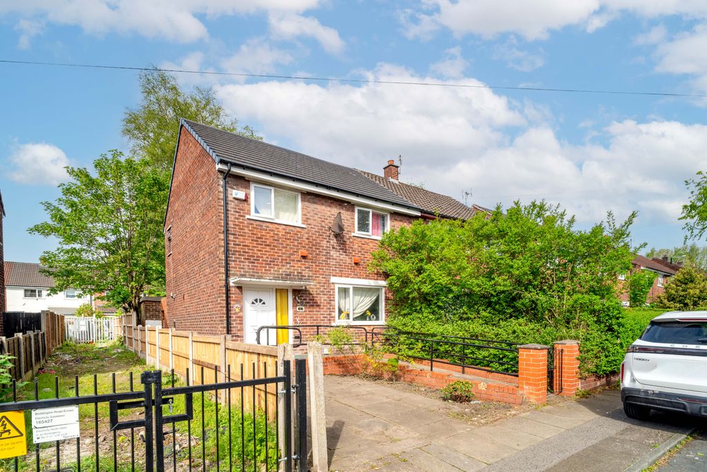 Property photo 1 of 17
